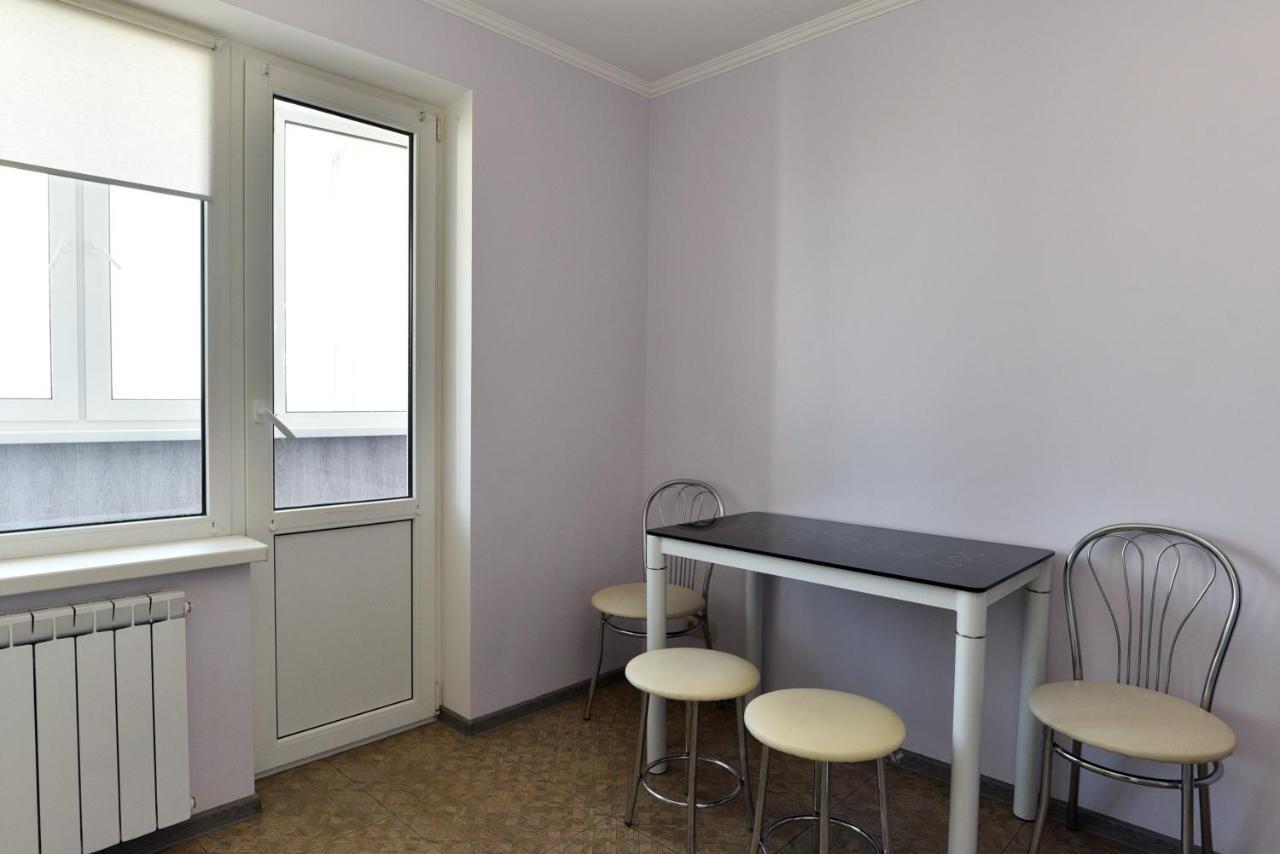 קייב Apartament On Vasylia Lypkivskoho 24 מראה חיצוני תמונה