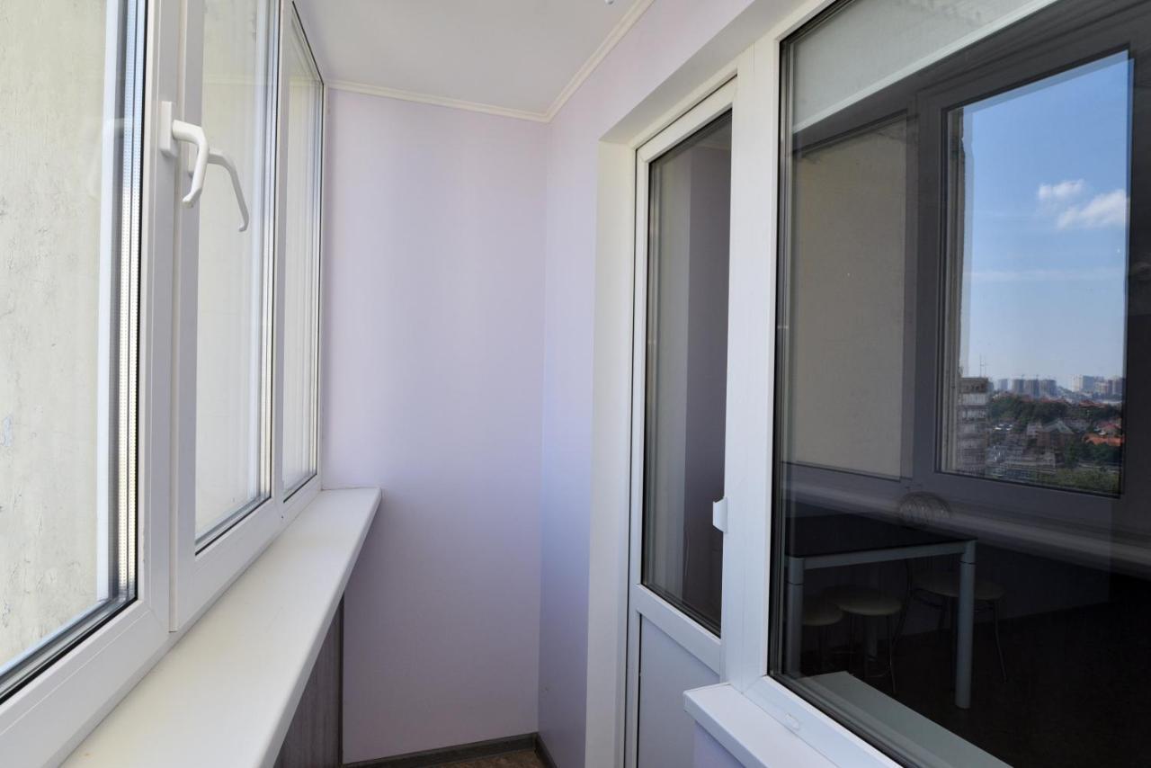 קייב Apartament On Vasylia Lypkivskoho 24 מראה חיצוני תמונה