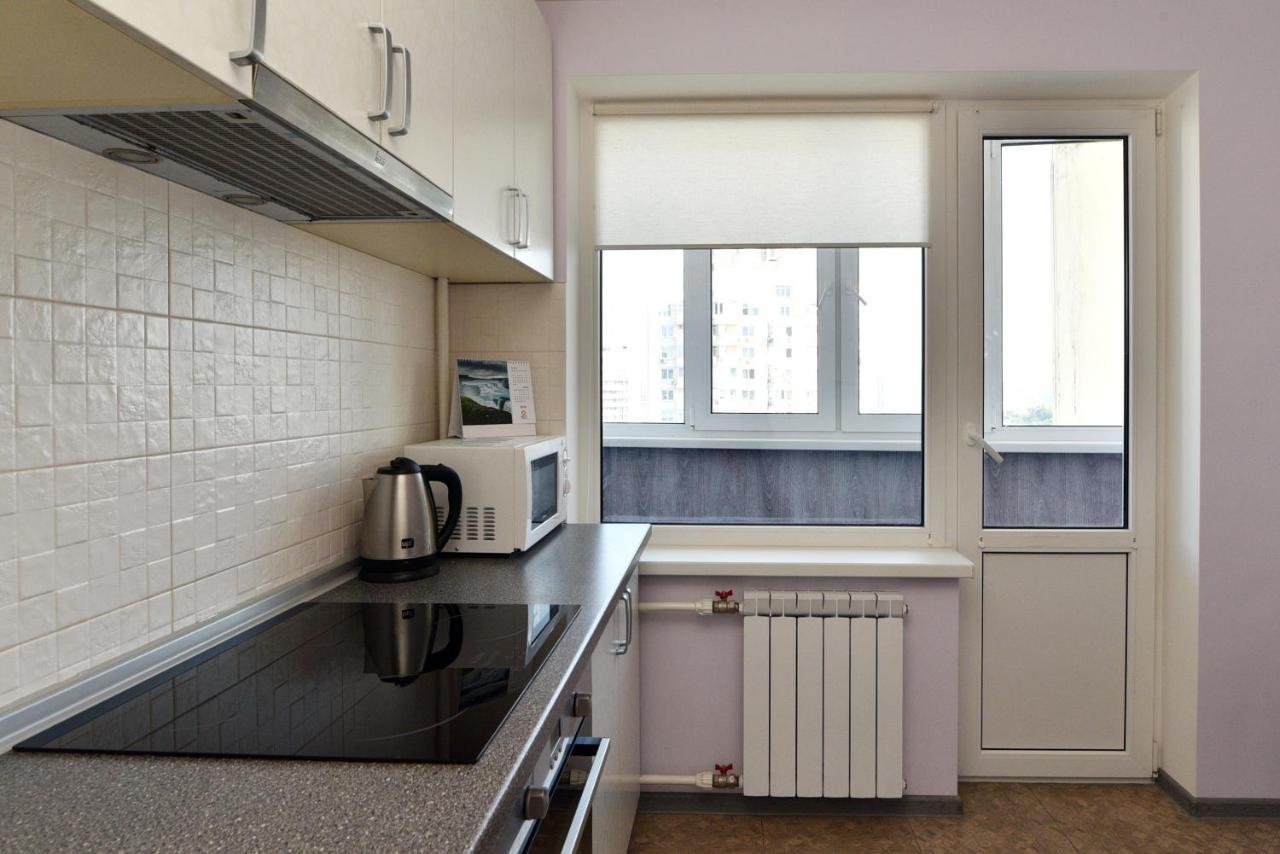 קייב Apartament On Vasylia Lypkivskoho 24 מראה חיצוני תמונה