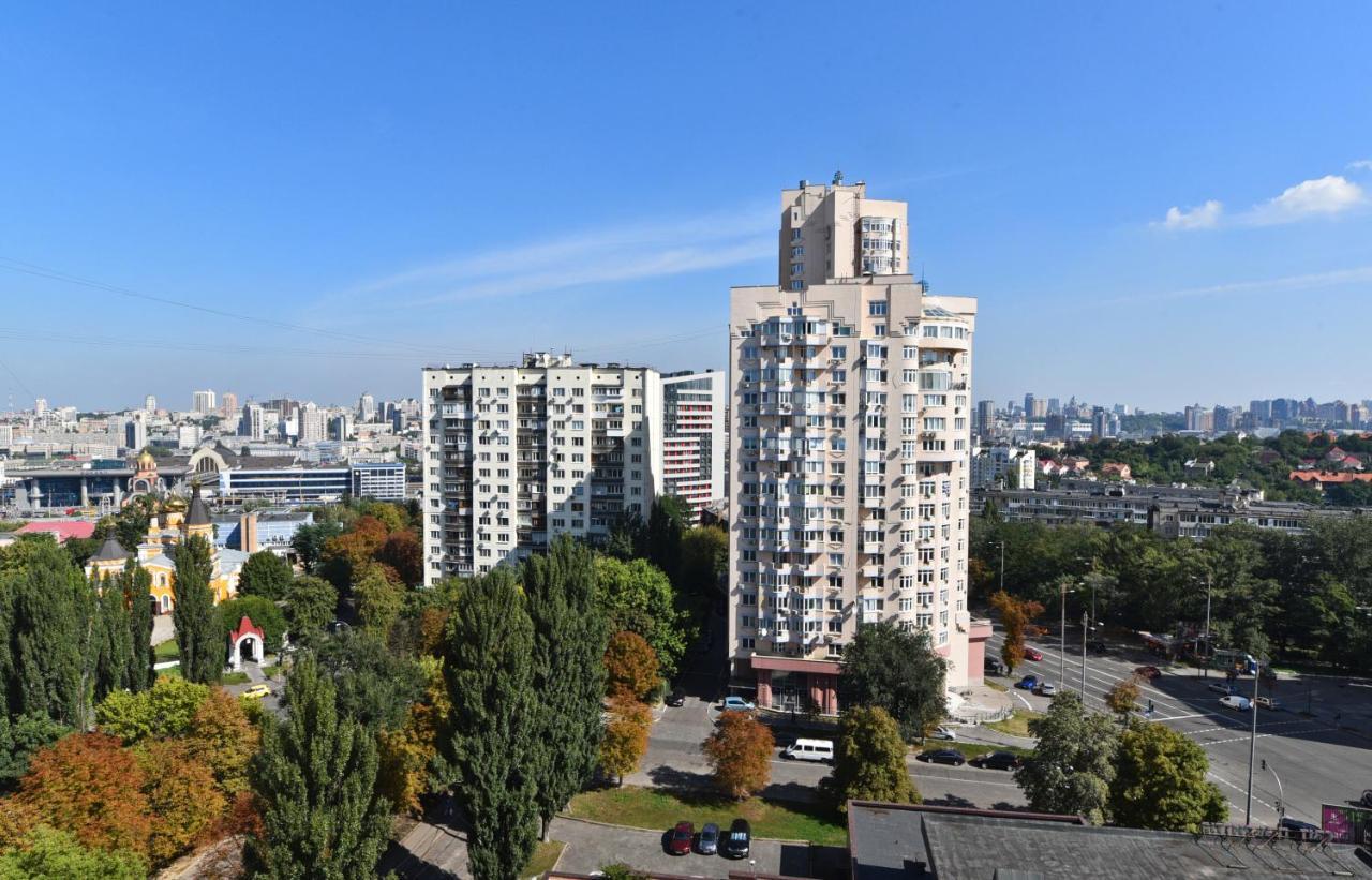 קייב Apartament On Vasylia Lypkivskoho 24 מראה חיצוני תמונה